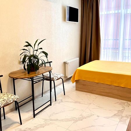 Osapart Hotel In A Complex Semycvit 4 Львов Экстерьер фото
