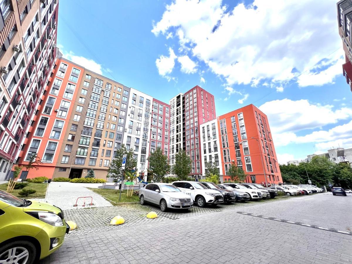 Osapart Hotel In A Complex Semycvit 4 Львов Экстерьер фото