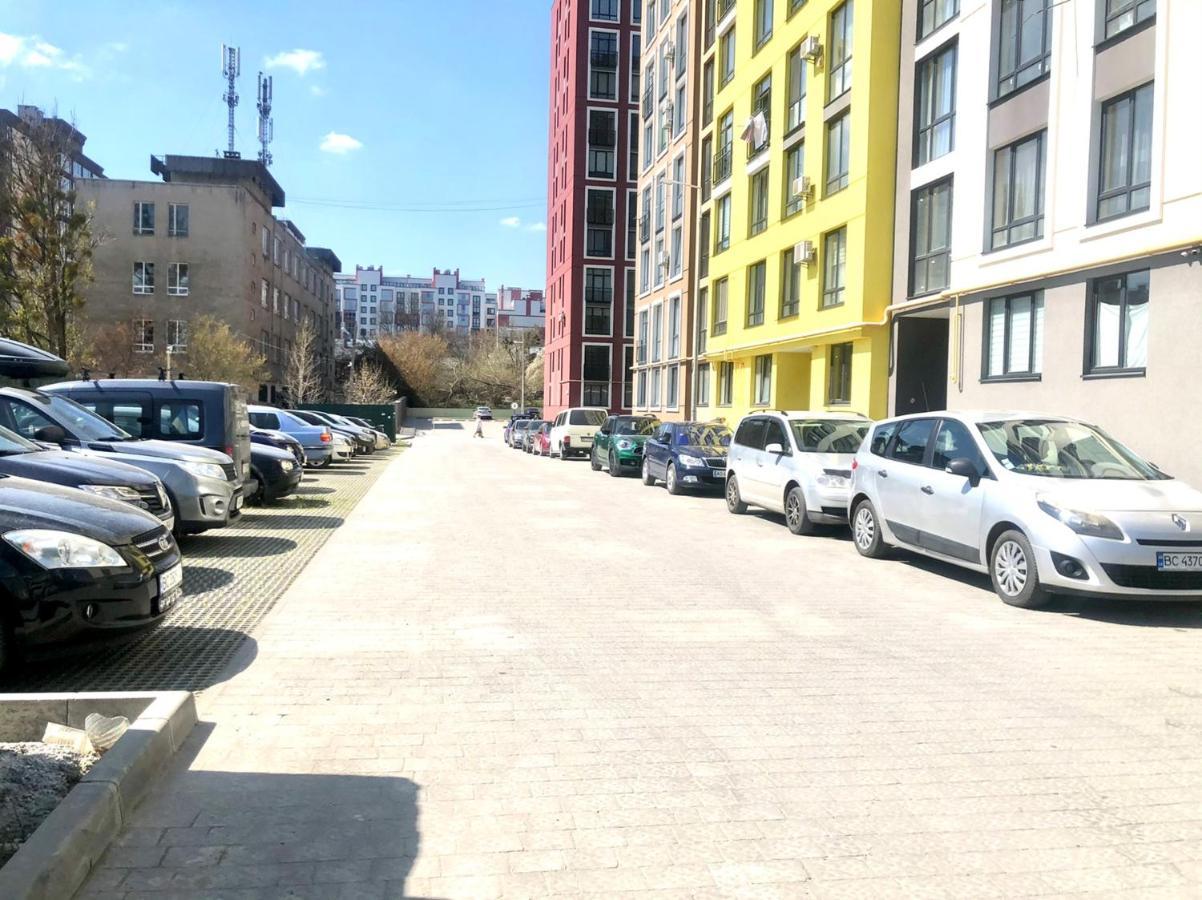 Osapart Hotel In A Complex Semycvit 4 Львов Экстерьер фото