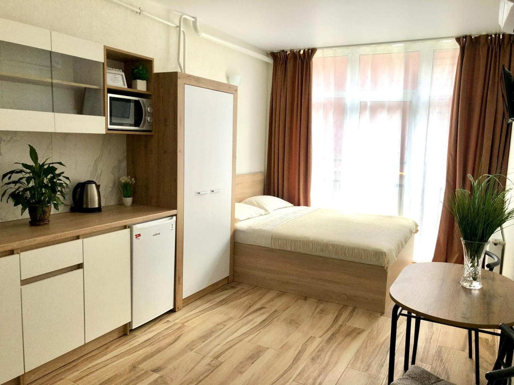 Osapart Hotel In A Complex Semycvit 4 Львов Экстерьер фото